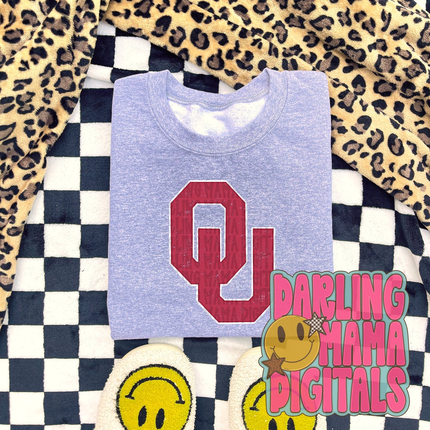 Vintage red O U (include 2 PNGS)